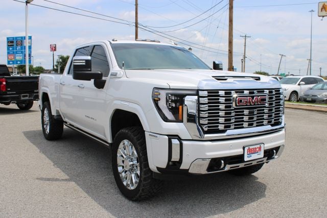 2025 GMC Sierra 2500HD Denali