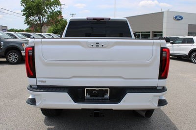 2025 GMC Sierra 2500HD Denali