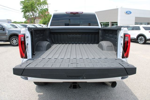 2025 GMC Sierra 2500HD Denali