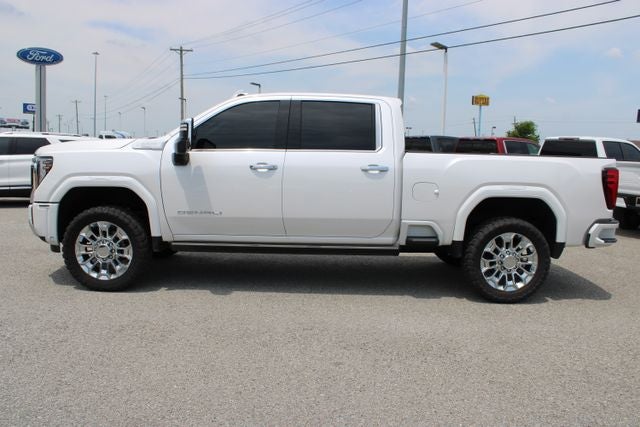 2025 GMC Sierra 2500HD Denali