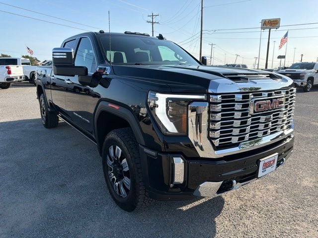 2026 GMC Sierra 2500HD Denali