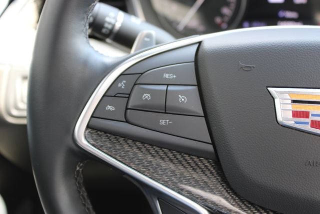 2025 Cadillac XT5 Sport