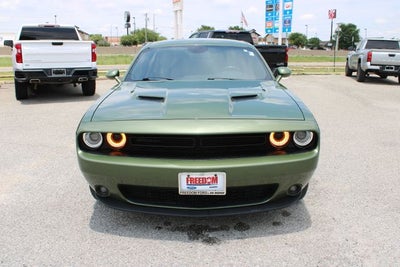 2021 Dodge Challenger SXT