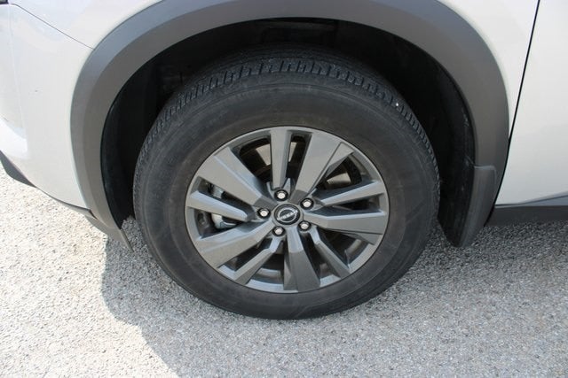 2023 Nissan Pathfinder S