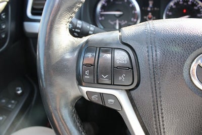 2015 Toyota Highlander Base