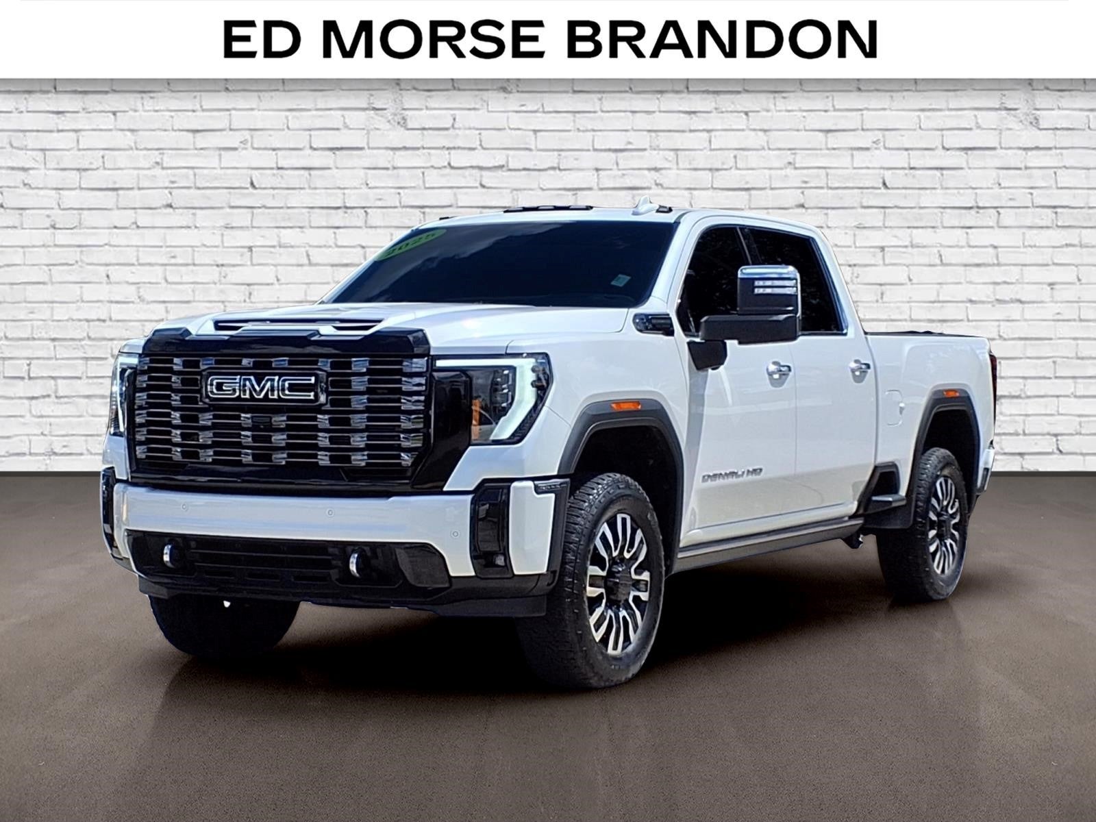 2025 GMC Sierra 4WD Crew Cab Long Box Denali Ultimate's photo