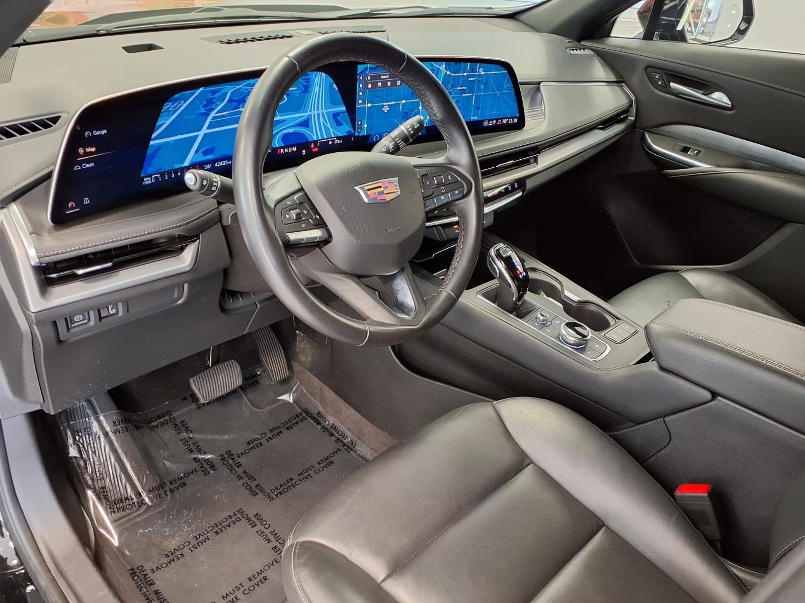 2025 Cadillac XT4 Premium Luxury