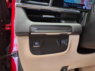 2024 Cadillac Escalade ESV Premium