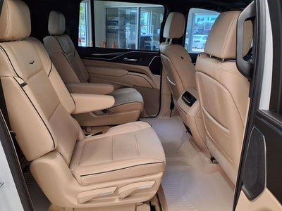 2024 Cadillac Escalade ESV Premium
