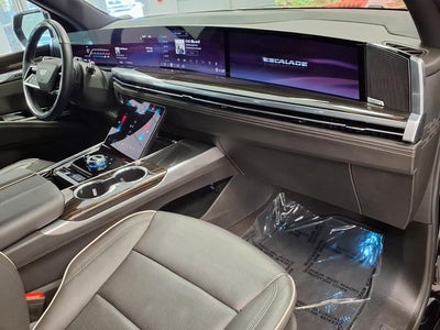 2025 Cadillac Escalade ESV Premium