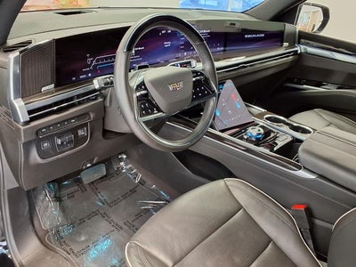 2025 Cadillac Escalade ESV Premium