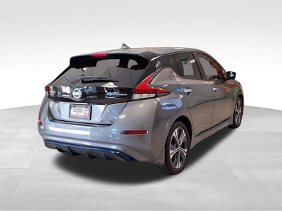 2022 Nissan Leaf SV
