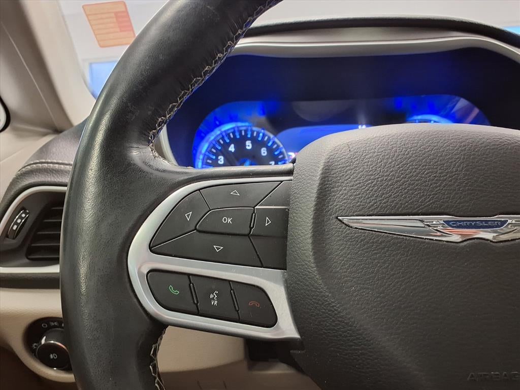 2021 Chrysler Pacifica Touring L