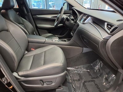 2023 INFINITI QX50 LUXE