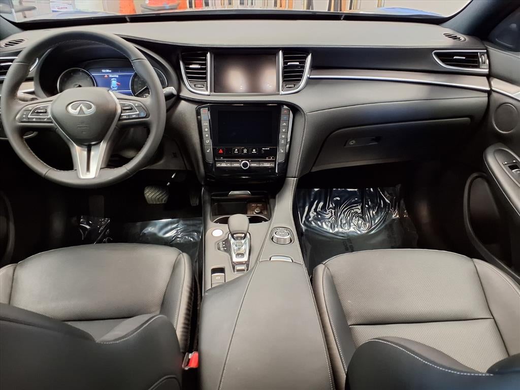2022 INFINITI QX50 LUXE