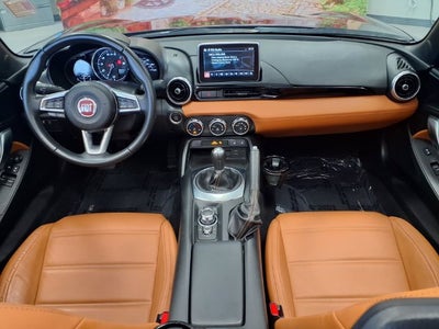 2018 FIAT 124 Spider Lusso