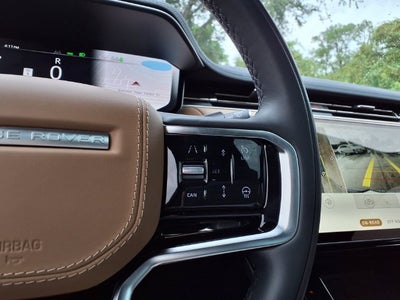 2026 Land Rover Range Rover Sport SE