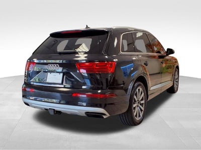 2019 Audi Q7 55 Premium Plus quattro