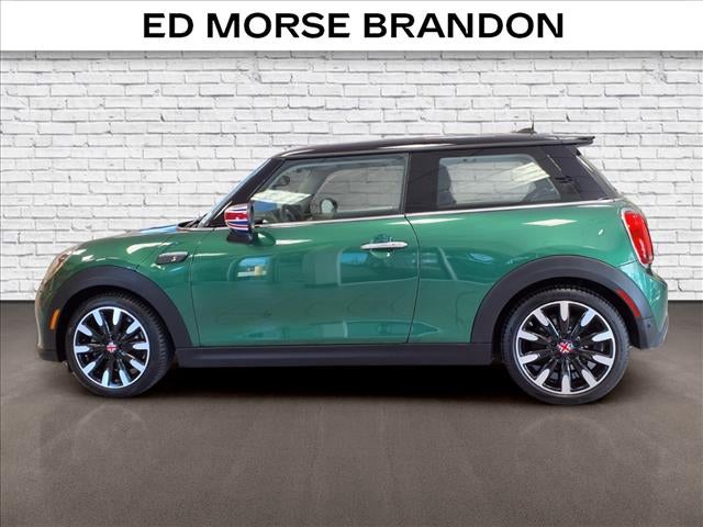 Used 2024 MINI Hardtop 2 Door SE with VIN WMW13DJ03R2V89089 for sale in Brandon, FL