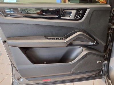 2019 Porsche Cayenne S