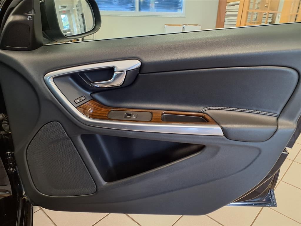 2016 Volvo S60 T5 Premier