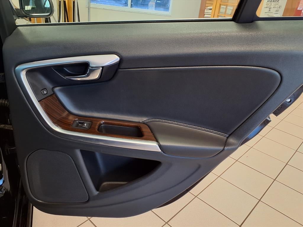 2016 Volvo S60 T5 Premier