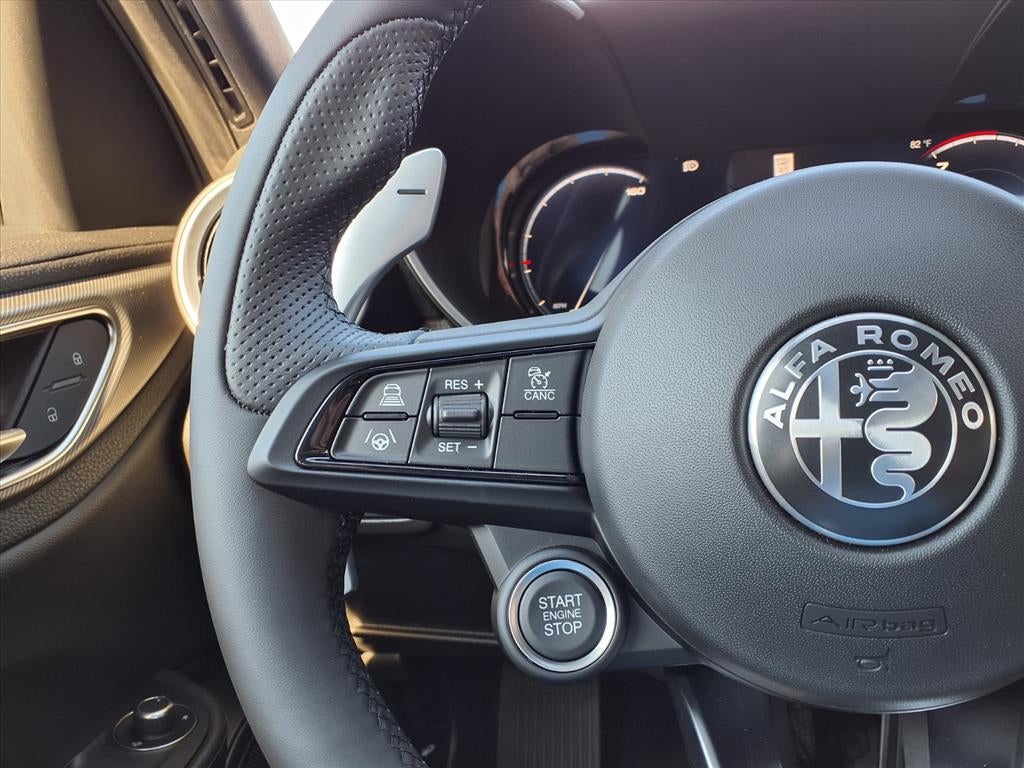 2025 Alfa Romeo Giulia Base