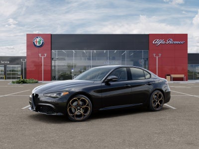 2025 Alfa Romeo Giulia Intensa