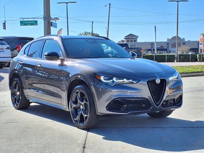 2025 Alfa Romeo Stelvio Veloce