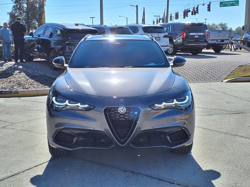 2025 Alfa Romeo Stelvio Veloce