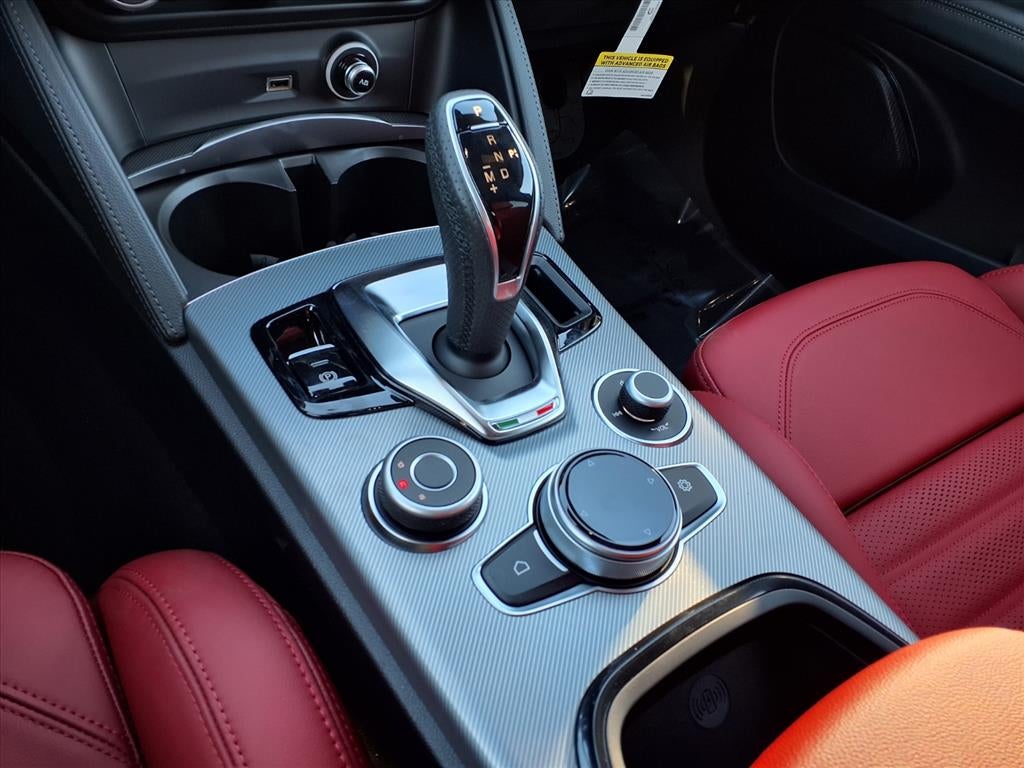 2026 Alfa Romeo Stelvio Base